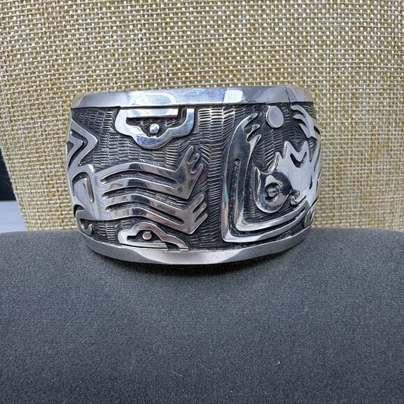 Vintage Heavy Mexico 925 Sterling Silver Monkey Tribal Cuff Bracelet 72 Grams - Picture 2 of 15